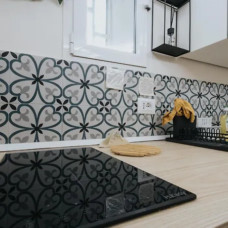 Apartment Casa De Papel Bari